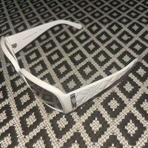 Burberry sunglasses